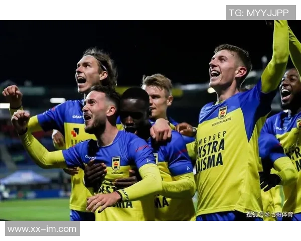 达洛特评选队友最佳五人制阵容C罗马夏尔B费博格巴佩佩齐聚一堂 达洛特评选队友最佳五人制阵容C罗马夏尔B费博格巴佩佩齐聚一堂